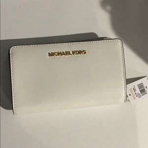 MK wallet